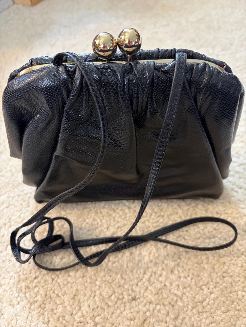 Vintage Etra Classic Black Genuine Leather Kiss-Lock Crossbody Bag